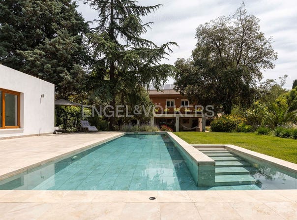 Majadahonda, Community of Madrid 28221