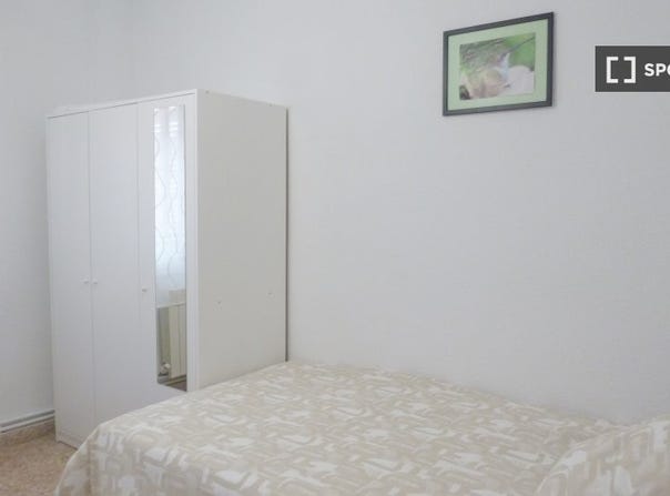 zaragoza, Aragon 50018