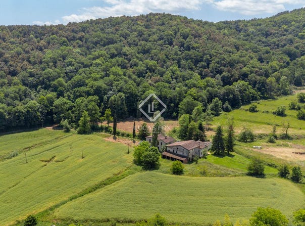 Olot, Catalonia 17800