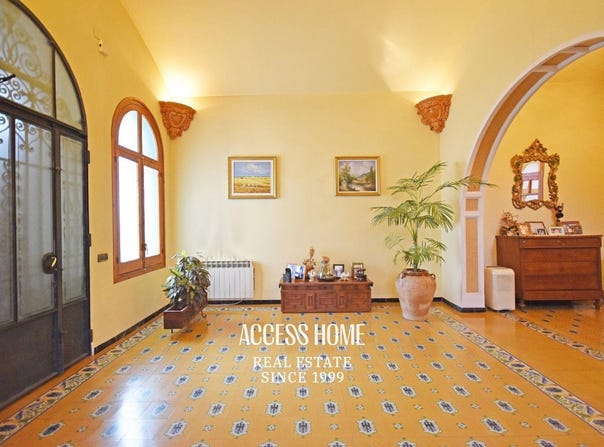 Arenys de Munt, Catalonia 08358