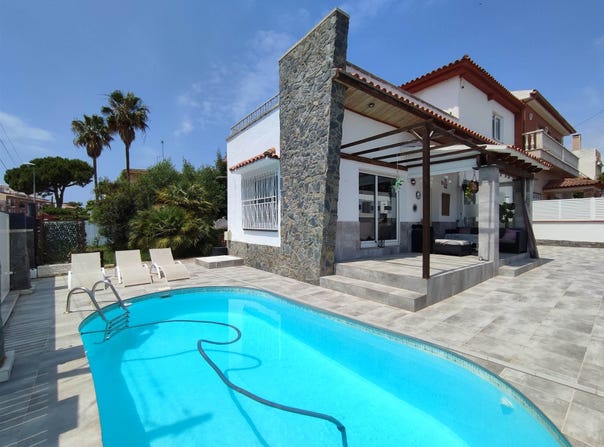 Cunit, Catalonia 43881
