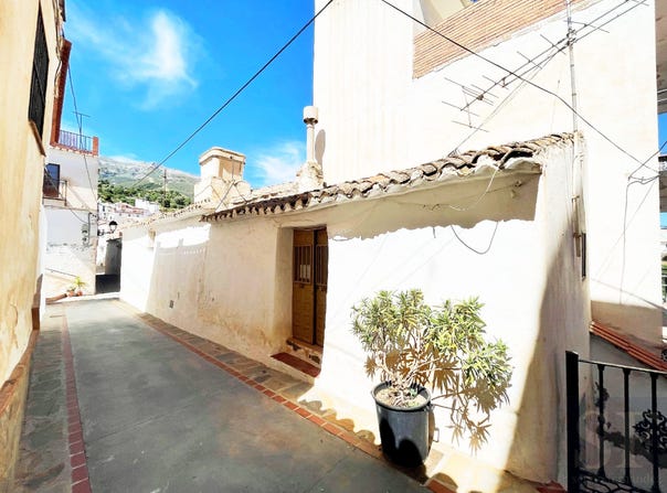 Sedella, Andalusia 29715