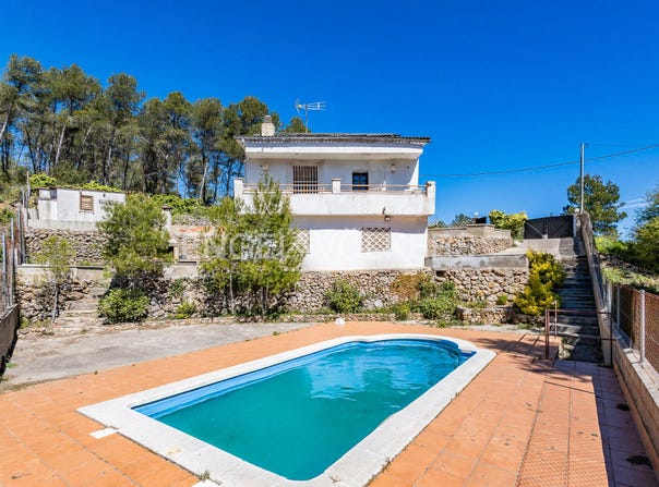El Montmell, Catalonia 43718