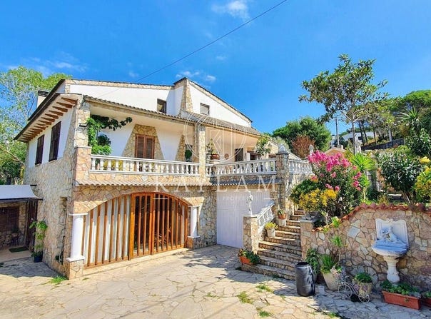 Lloret de Mar, Catalonia 17310