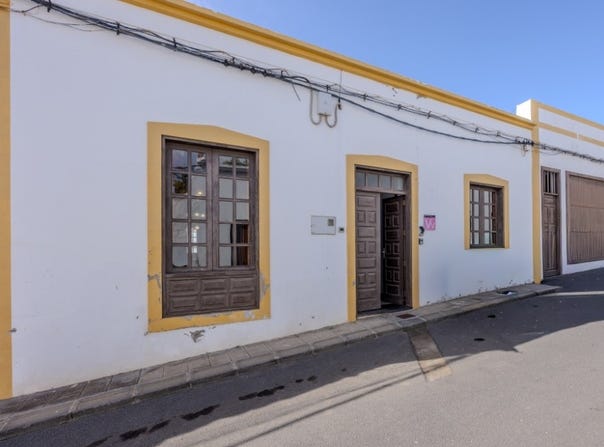 Haria, Canary Islands 35520
