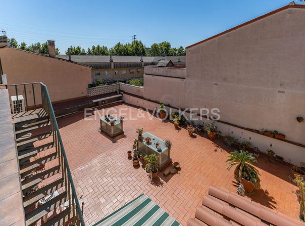 Sant Boi de Llobregat, Catalonia 08830