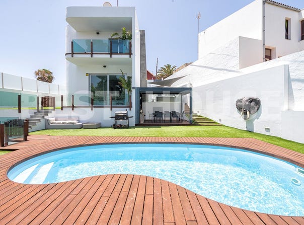 Telde, Canary Islands 35215