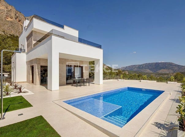 Polop, Polop Suburb, Alicante, Valencian Community 03520