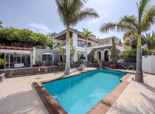 Las Brenas, Canary Islands 35570