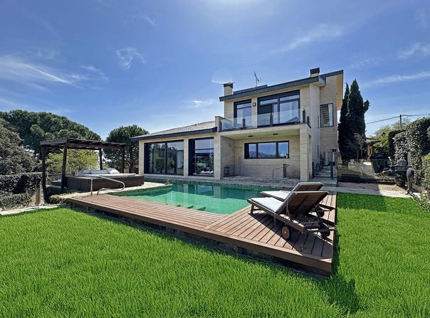 Galapagar, Community of Madrid 28420