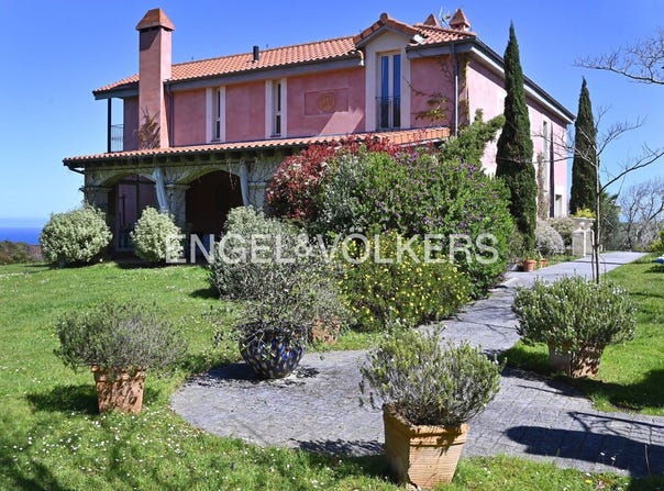 Ruiloba, Cantabria 39527