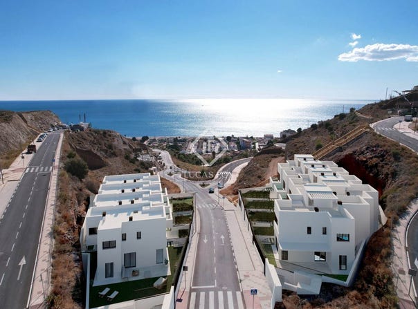 Malaga, Andalusia 29738