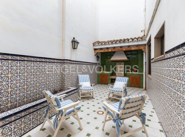 Carlet, Valencian Community 46240