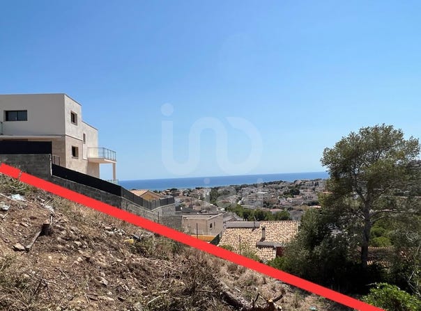 Tarragona, Catalonia 43882