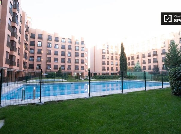 madrid, Community of Madrid 28022