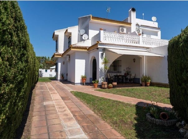 Almonte, Andalusia 21730