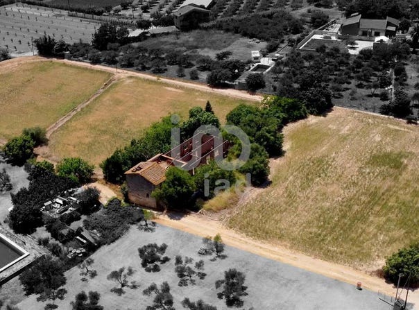 Valls, Catalonia 43800