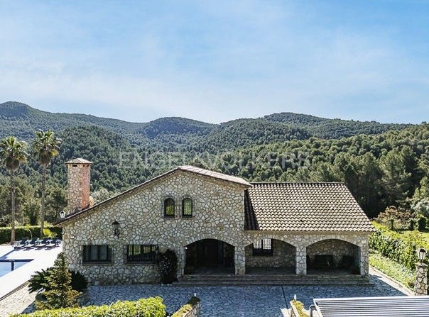 Corbera de Llobregat, Catalonia 08757