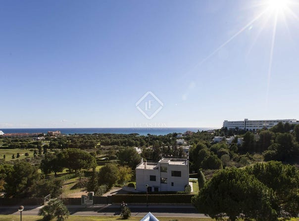 Sitges, Catalonia 08870