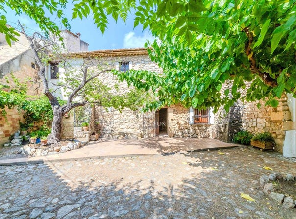 Canyelles, Catalonia 08811