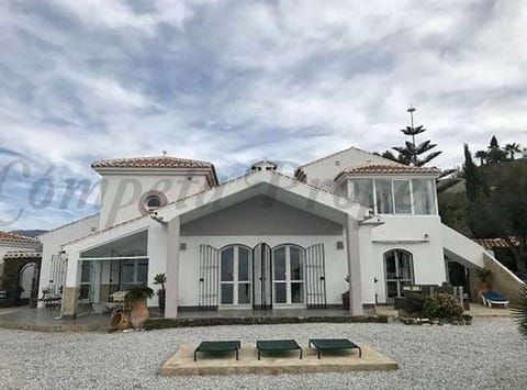 Sayalonga, Málaga