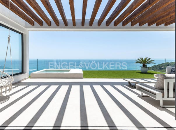Arenys de Mar, Catalonia 08350
