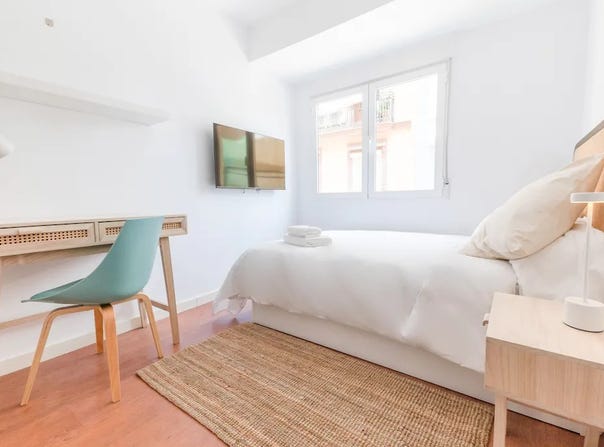 Carrer de Josep Benlliure, Valencia, Valencian Community 46011