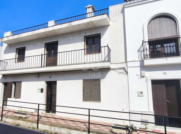 Huelva, Andalusia 21590