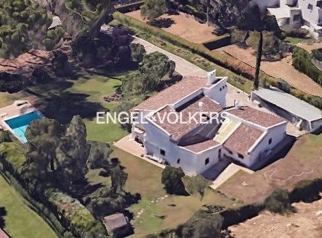 Pozuelo de Alarcón, Community of Madrid 28223
