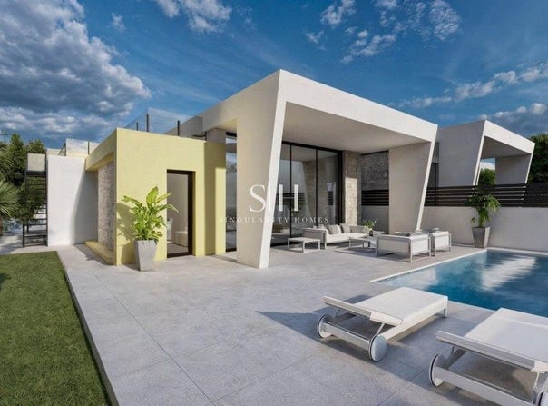 Torrevieja, Valencia 03180