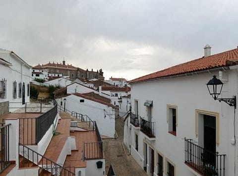 los Almendros, Aracena, Sierra 21200