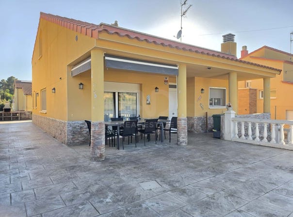 Cunit, Catalonia 43881