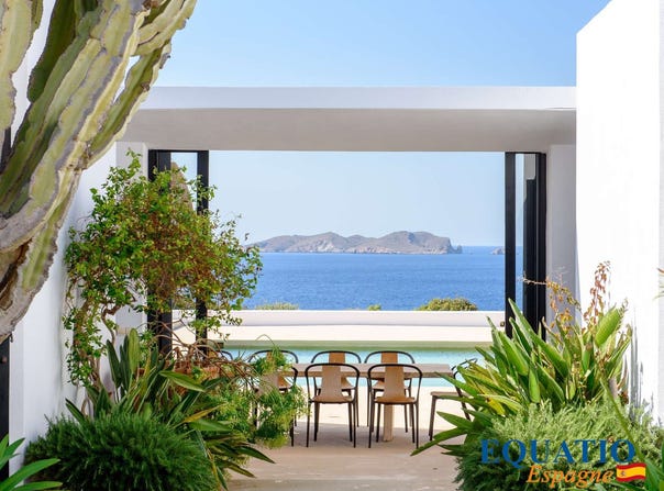 Ibiza, Balearic Islands 07800