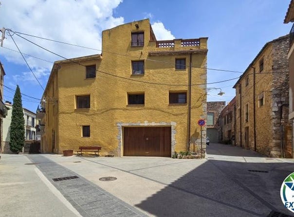 Peralada, Girona, Catalonia 17491