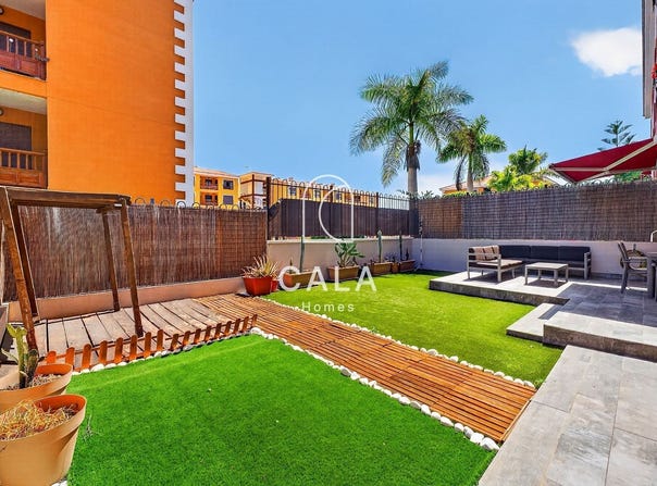 Palm-Mar, Canary Islands 38632