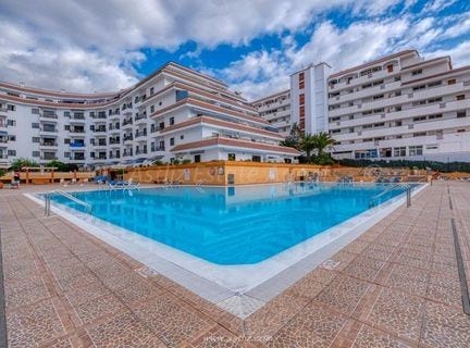 Seguro El Sol, Playa De La Arena