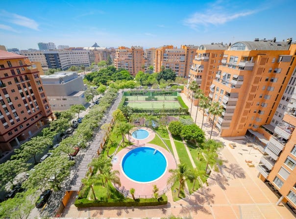 Valencia, Valencian Community 46015
