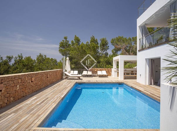 Sant Antoni, Balearic Islands 07820