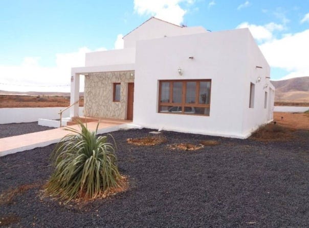 Antigua, Canary Islands 35610