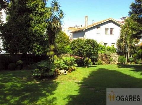 Vigo, Pontevedra 36203