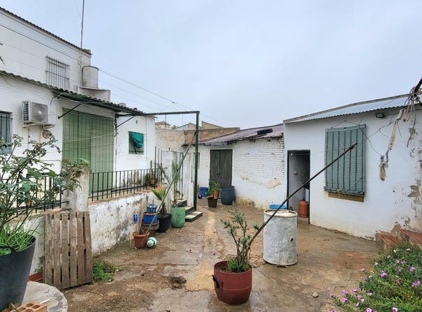 Pilas, Andalusia 41840