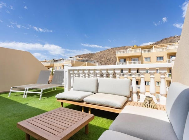 Palm-Mar, Canary Islands 38632