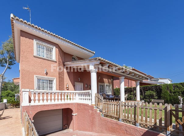 Valencia, Valencian Community 46182