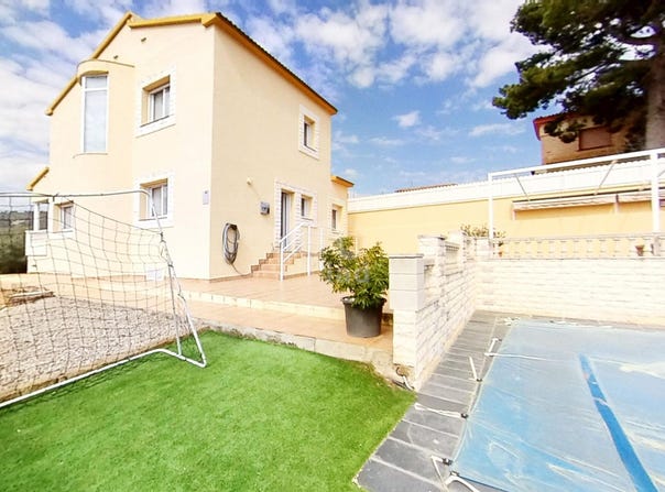 Tarragona, Catalonia 43717