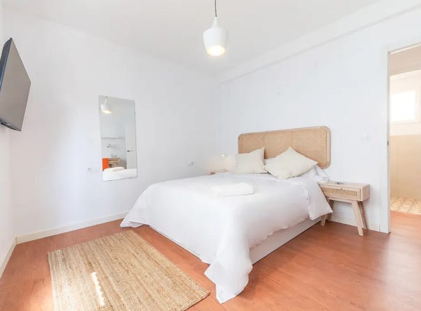 Carrer de Josep Benlliure, Valencia, Valencian Community 46011