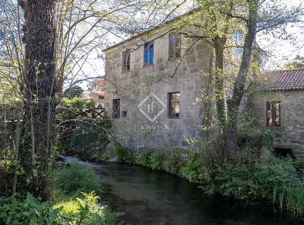 Redondela, Galicia 36818