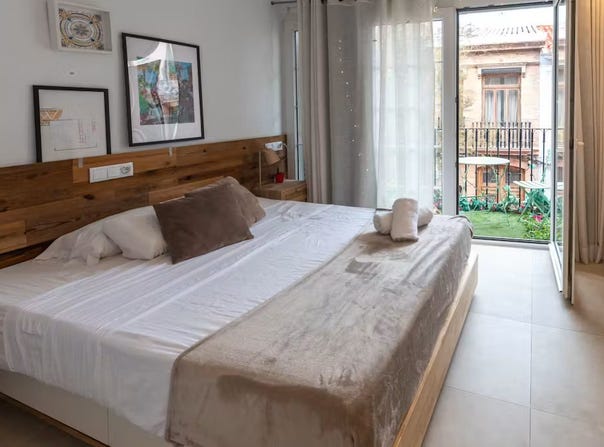 Carrer dels Àngels, Valencia, Valencian Community 46011