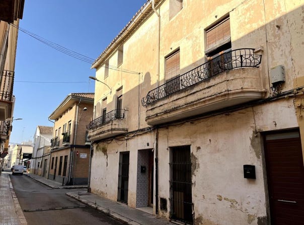Moncada, Valencian Community 46113