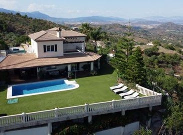 Monda, Malaga 29110