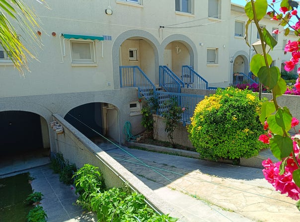 Calafell, Catalonia 43882